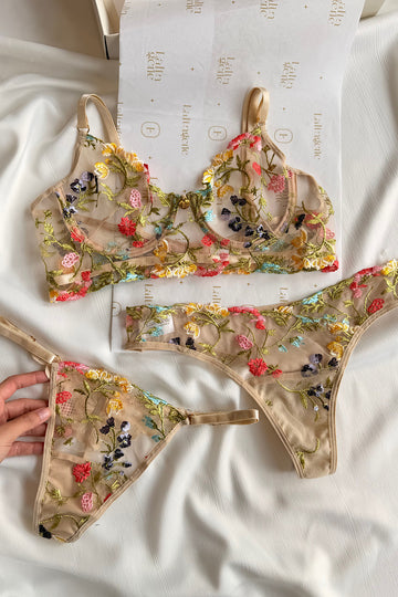 TRIO GEMA ENCAJE FLORAL BORDADO