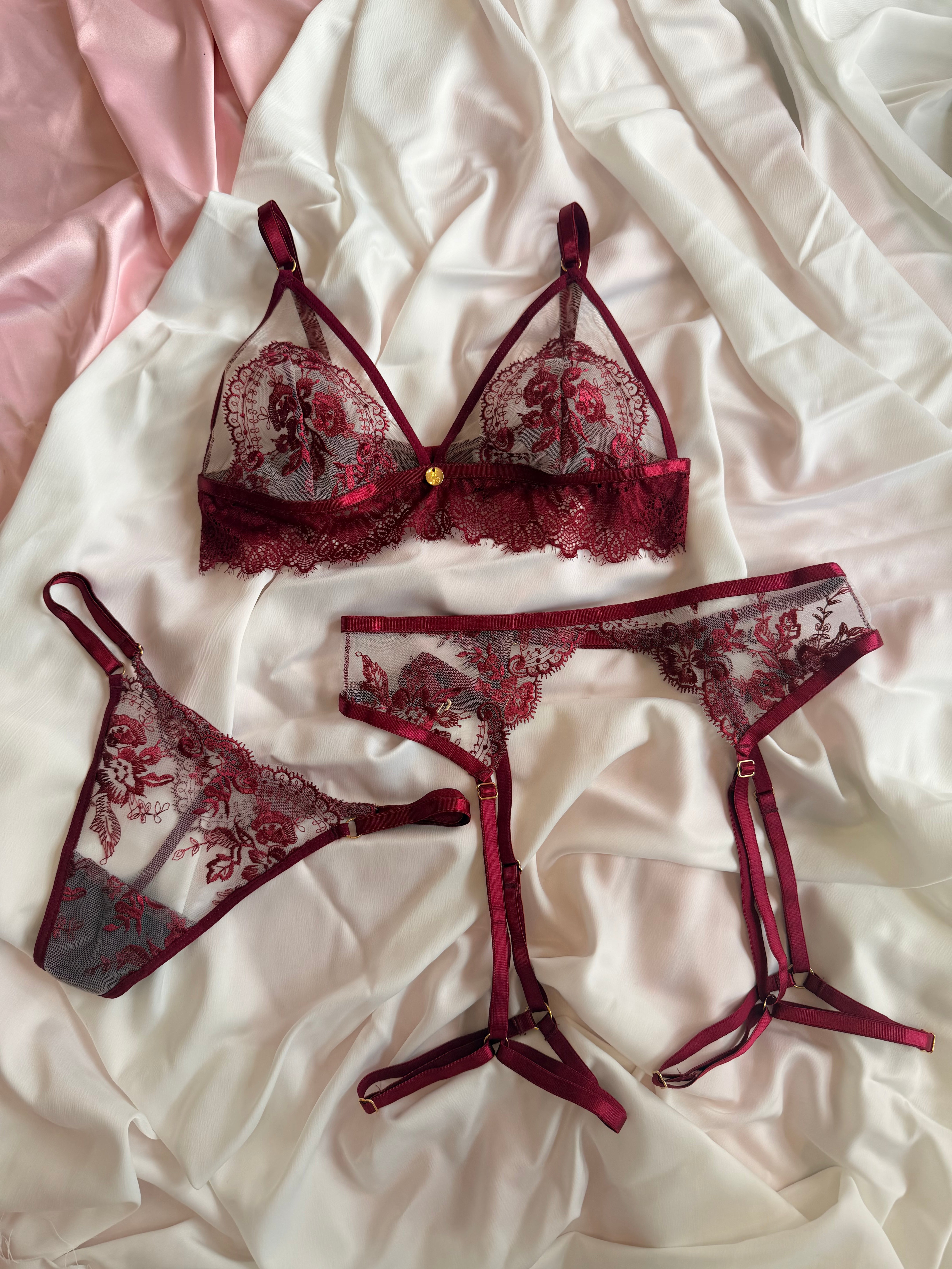 CONJUNTO BELINDA TRANSPARENTE SEXY VINO