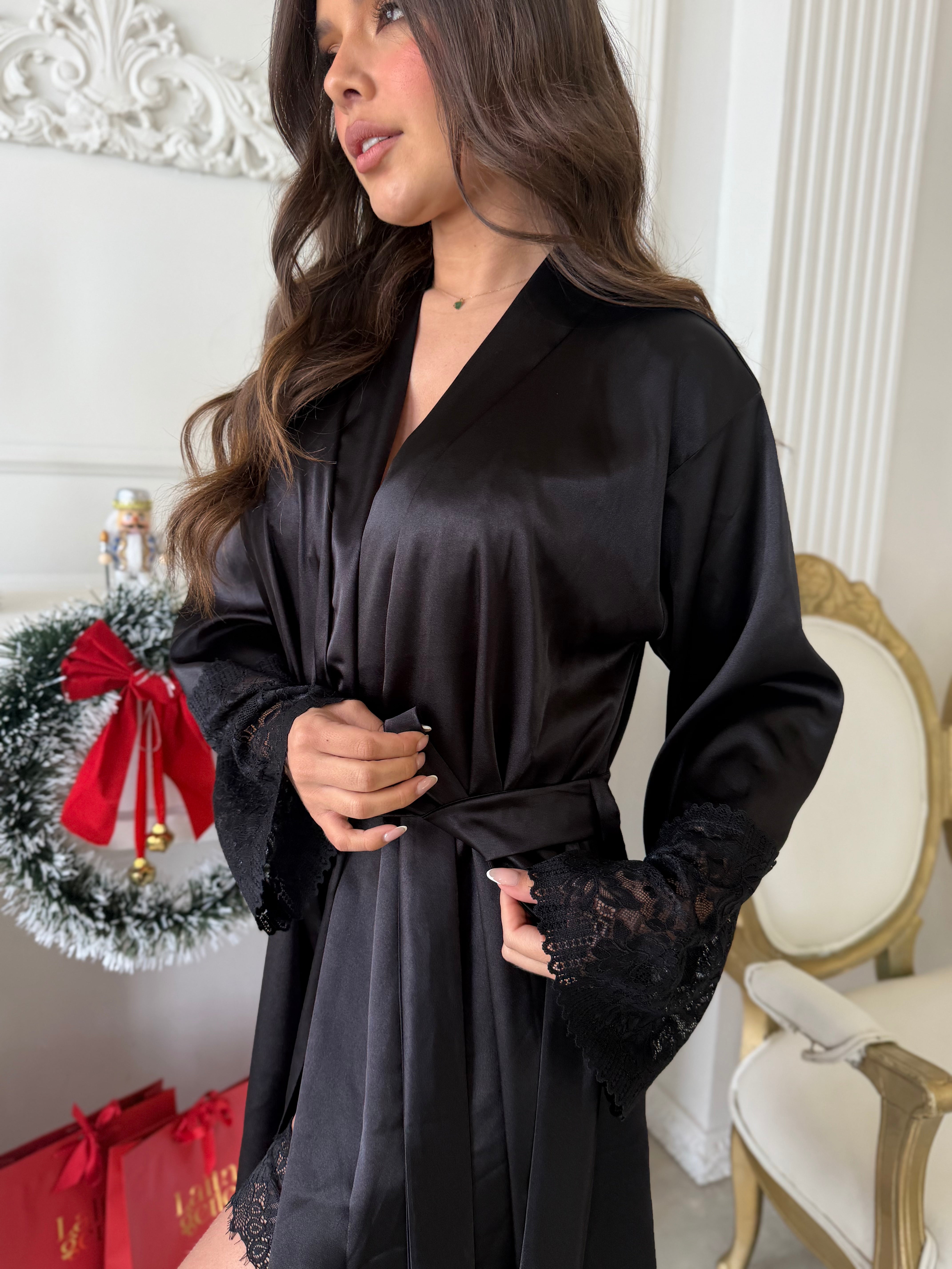 KIMONO SATIN NEGRO