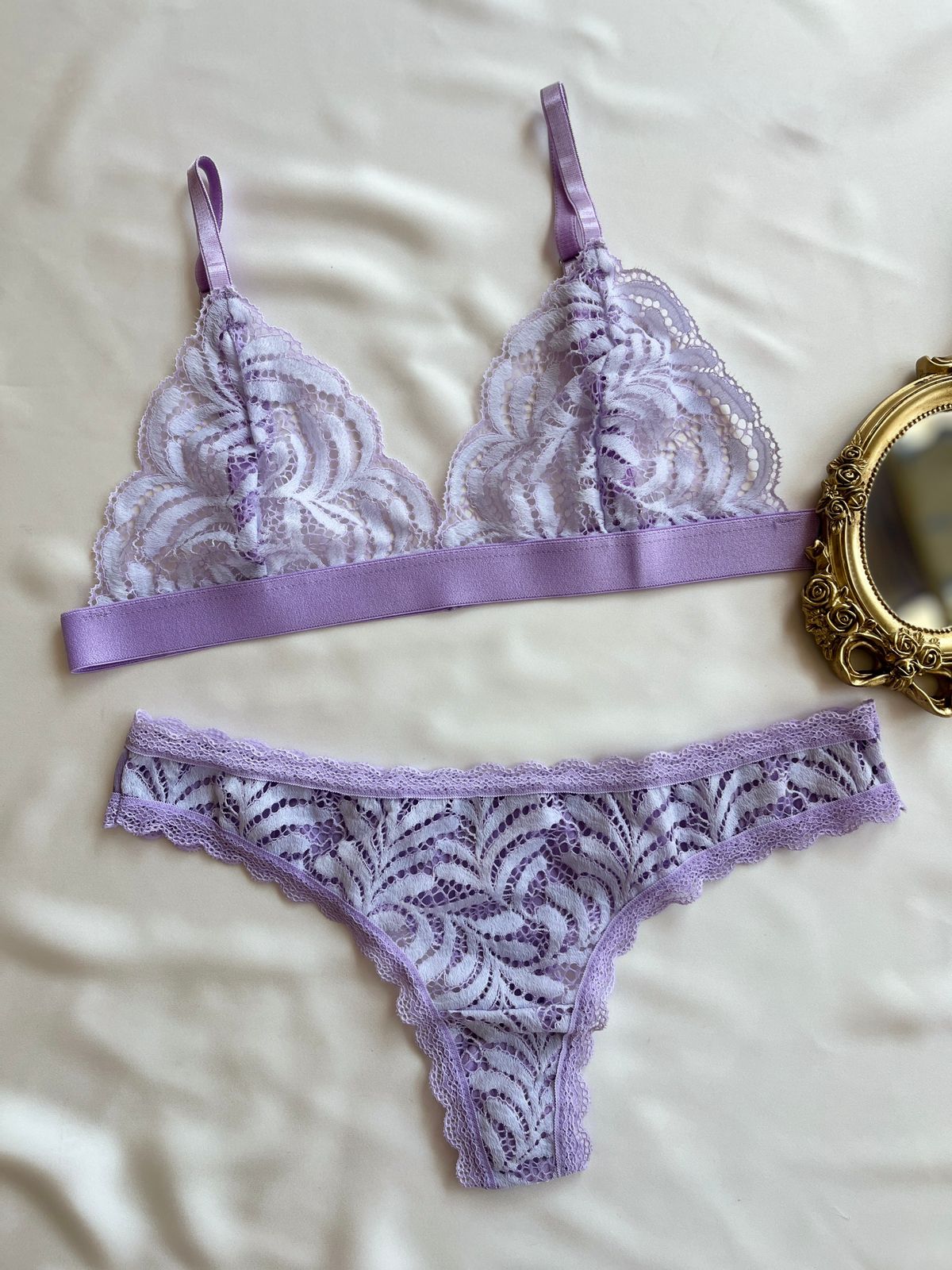CONJUNTO BIANCA LILA